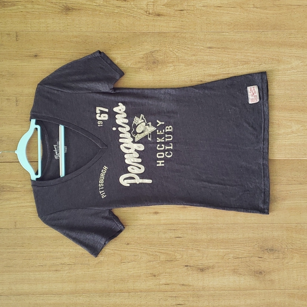 Pittsburgh Penguins Hockey Club Old Time T-shirt Gray Large Newbury Collection